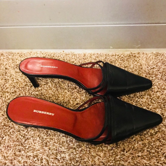 Burberry Black Leather Clogs Size 38.5 - Picture 2 of 8